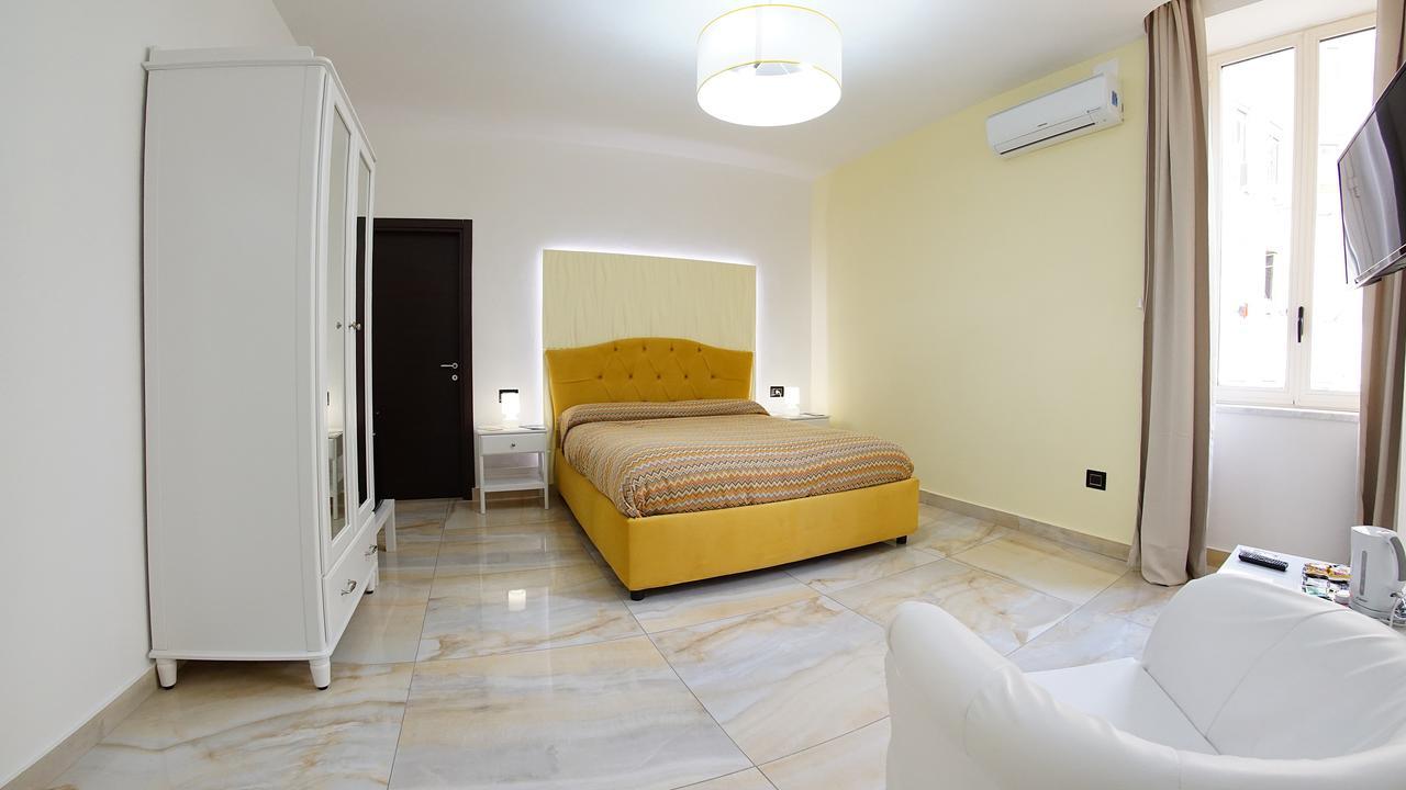 Beverello Suite Nápoles Exterior foto