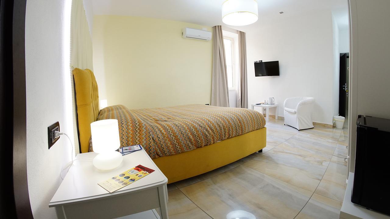 Beverello Suite Nápoles Exterior foto