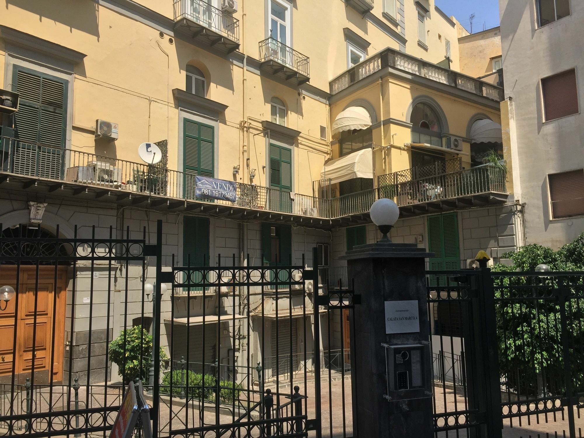 Beverello Suite Nápoles Exterior foto